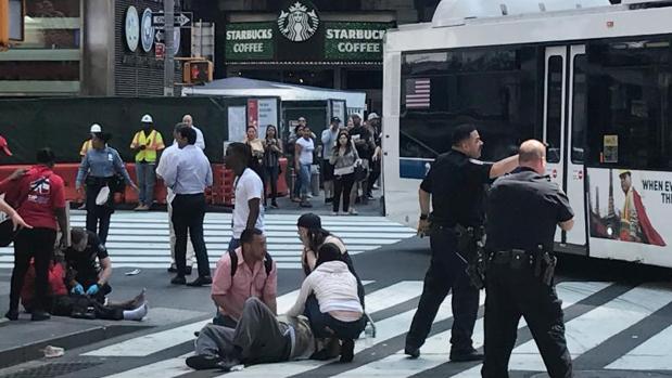 Al menos un muerto y 22 heridos después de un atropello en Times Square (Nueva York)