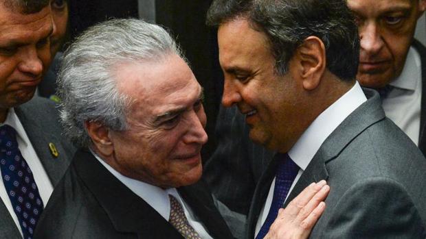 Michel Temer junto a Aecio Neves en una imagen de 2016