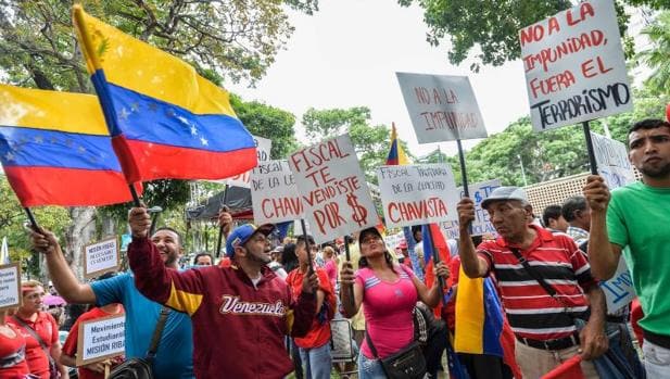 El chavismo orquesta un repudio a la cubana contra la fiscal general de Venezuela