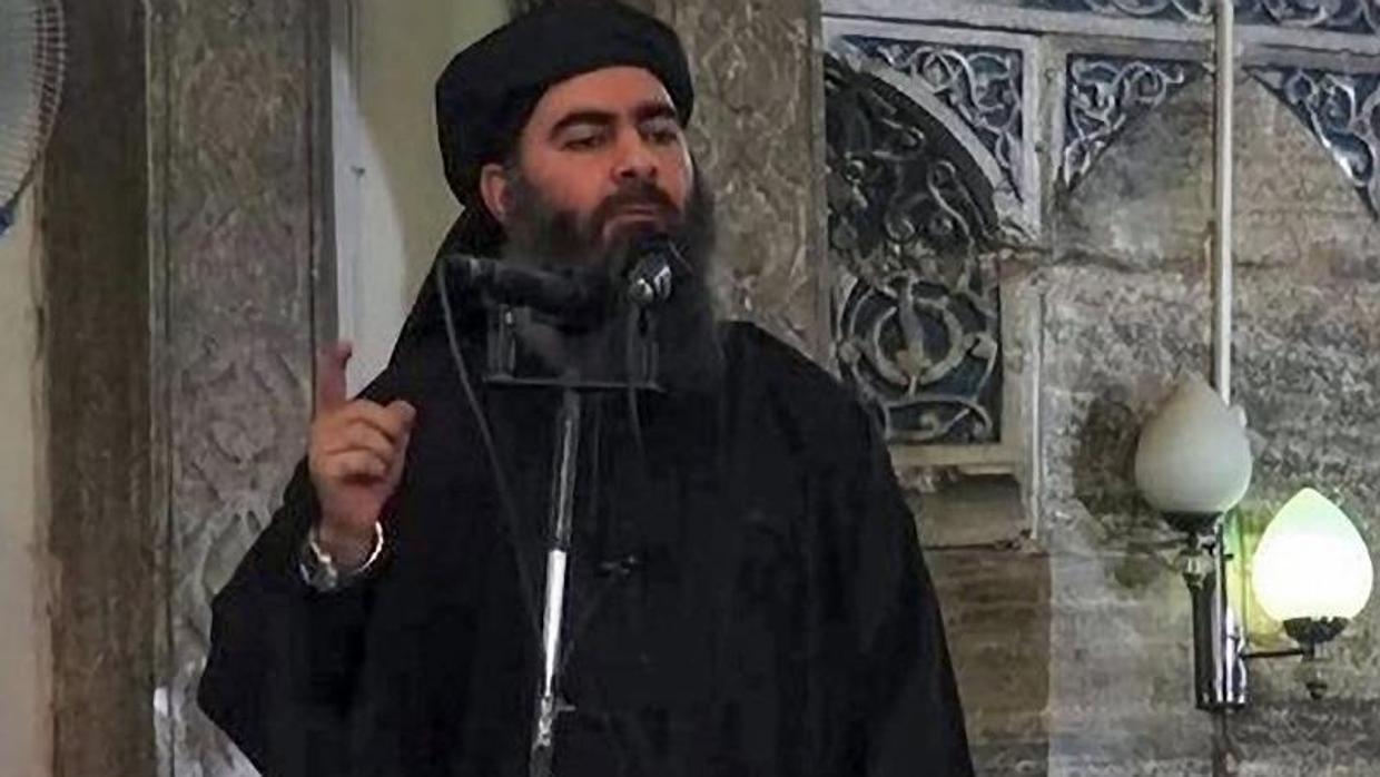 Captura de vídeo divulgado por Daesh, sin fechar, en el que aparece el líder del grupo terrorista, Abu Baker al Bagdad