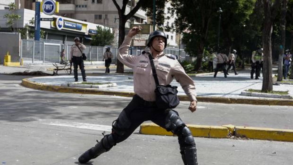 Muere arrollado un joven de 17 años en una protesta en el sur de Venezuela