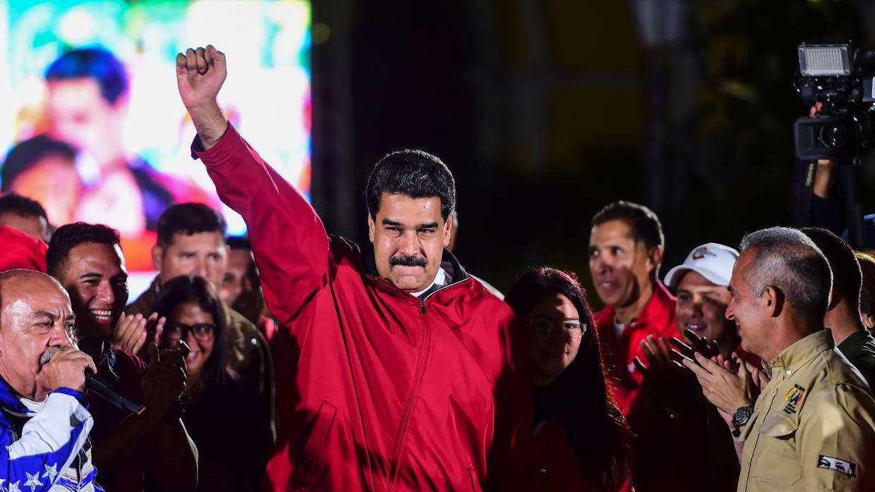 Nicolás Maduro celebrando los resultados electorales