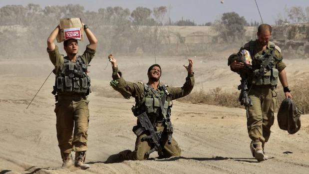 El Ejército israelí probará robots porteadores para ayudar a los soldados