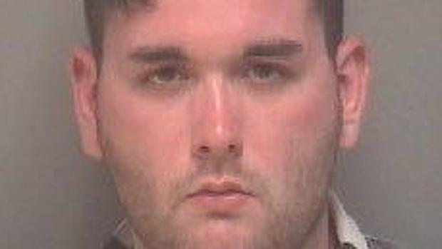 Identifican como autor del atropello en Virginia a James Fields