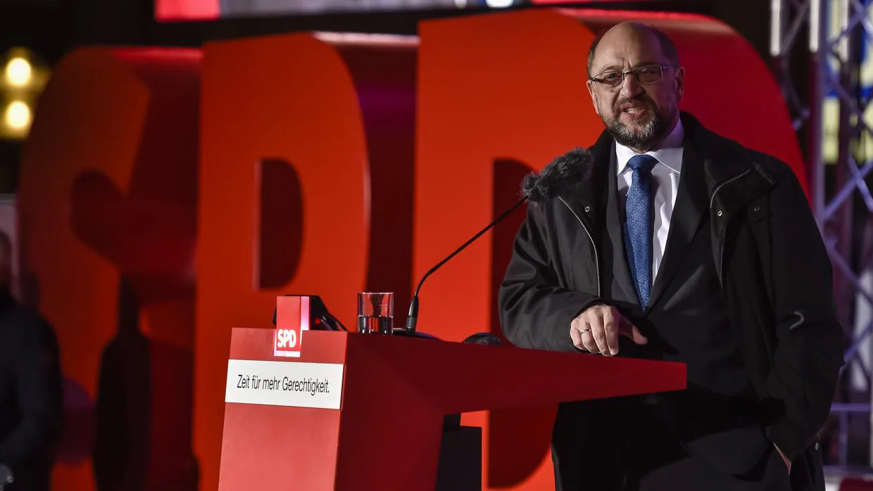 El candidato a canciller aleman del partido Socialdemócrata, Martin Schulz