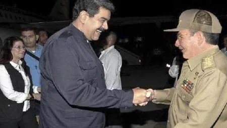 Raúl Castro recibió el jueves en La Habana a Nicolás Maduro, quien viajó a la isla a entregar un donativo para los damnificados por el huracán Irma