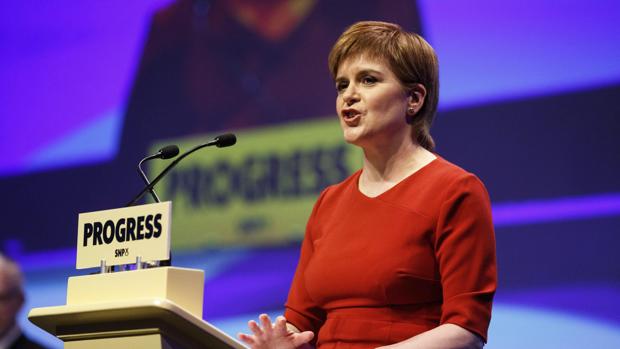 Sturgeon promete un nuevo referéndum de independencia