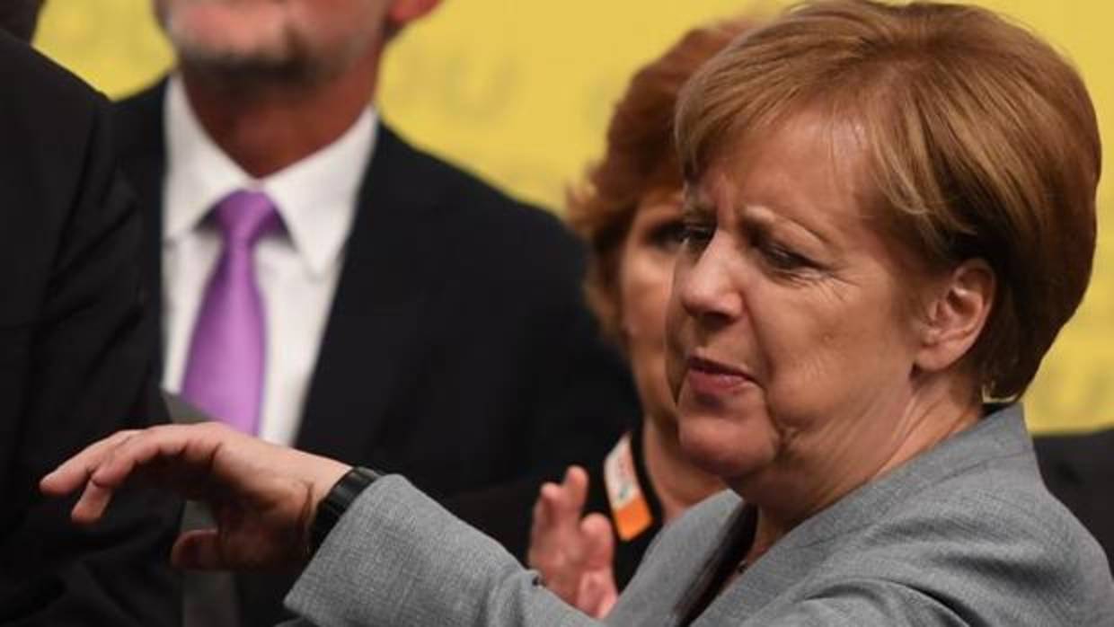 Angela Merkel tendrá que esperar para sacar adelante su coalición