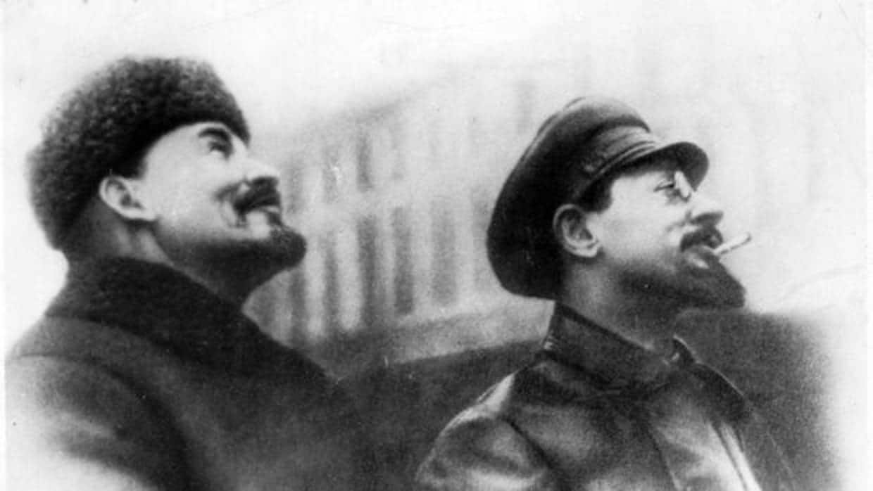 Lenin con Sverdlov, considerado líder intelectual del asesinato del zar
