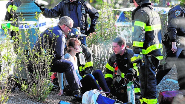 «Había mucha sangre y mucha gente por el suelo»