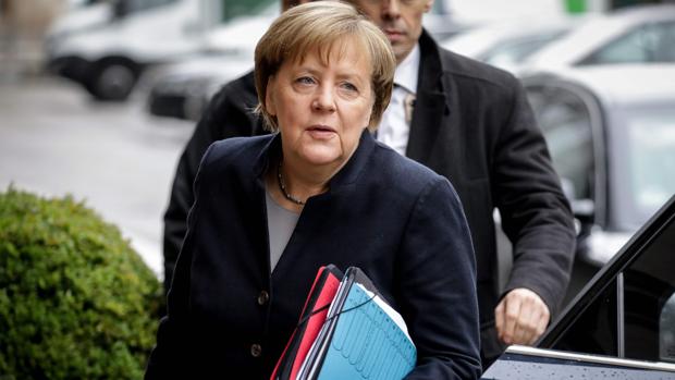 Merkel, dispuesta a acceder a la reunificación familiar de refugiados