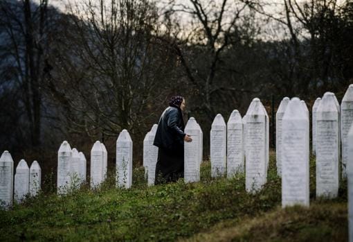 Mladic está acusado de la matanza de 8.000 musulmanes en Srebrenica
