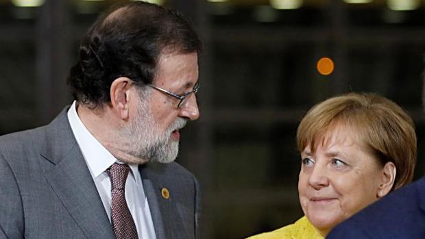 España evita el choque dentro de la UE sobre las cuotas de refugiados y apela al consenso