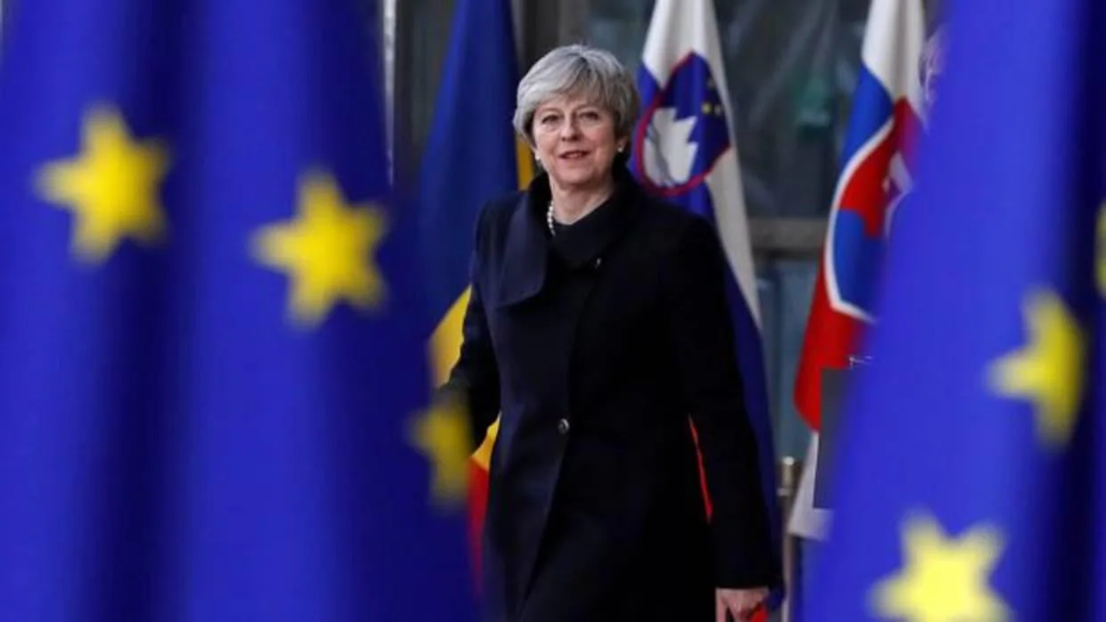 Theresa May, este jueves a su llegada a la cumbre de Bruselas
