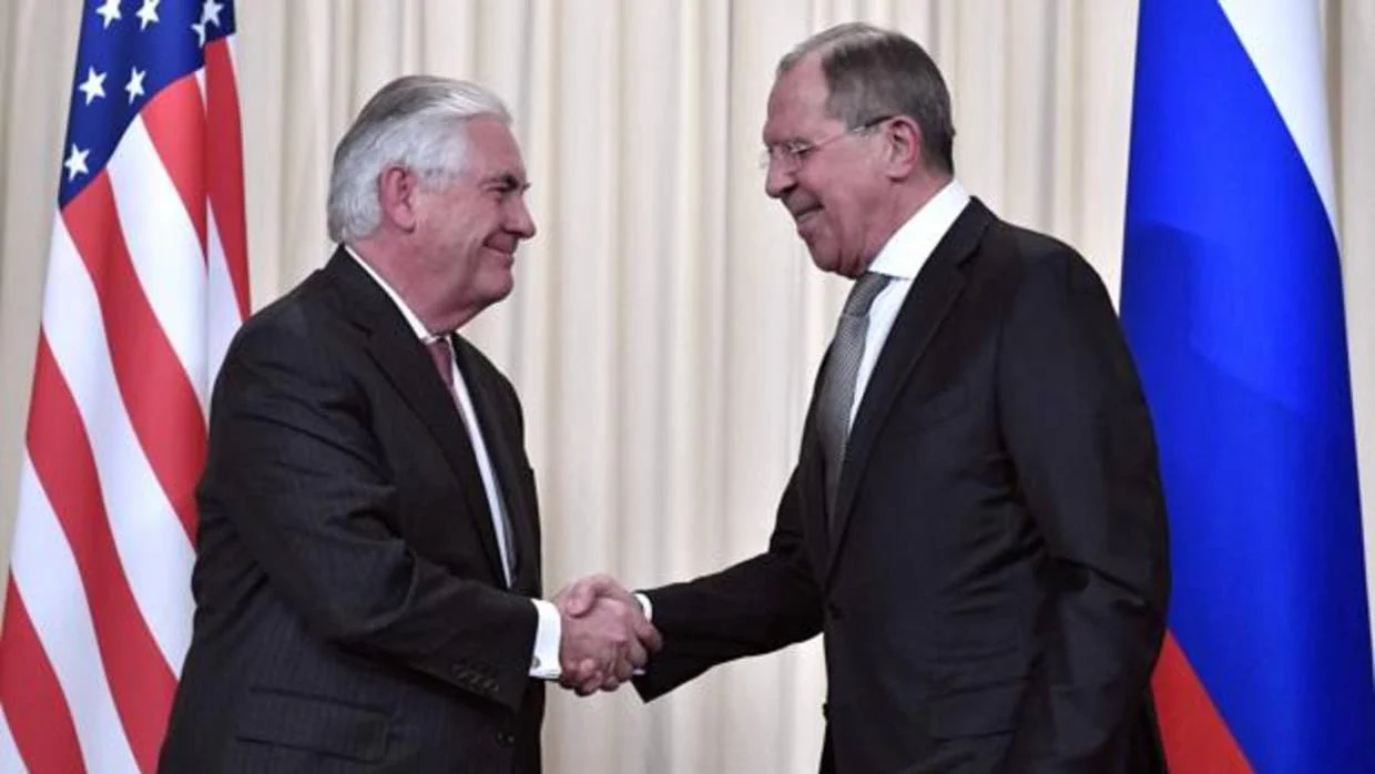 Rex Tillerson y Serguéi Lavrov, en una reunión en Moscú el pasado abril
