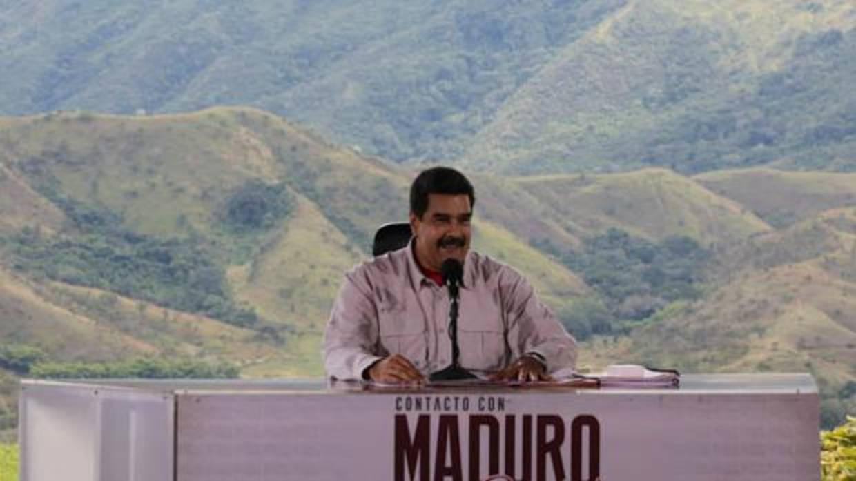 Nicolás Maduro culpa a Portugal de no haber podido repartir jamones navideños