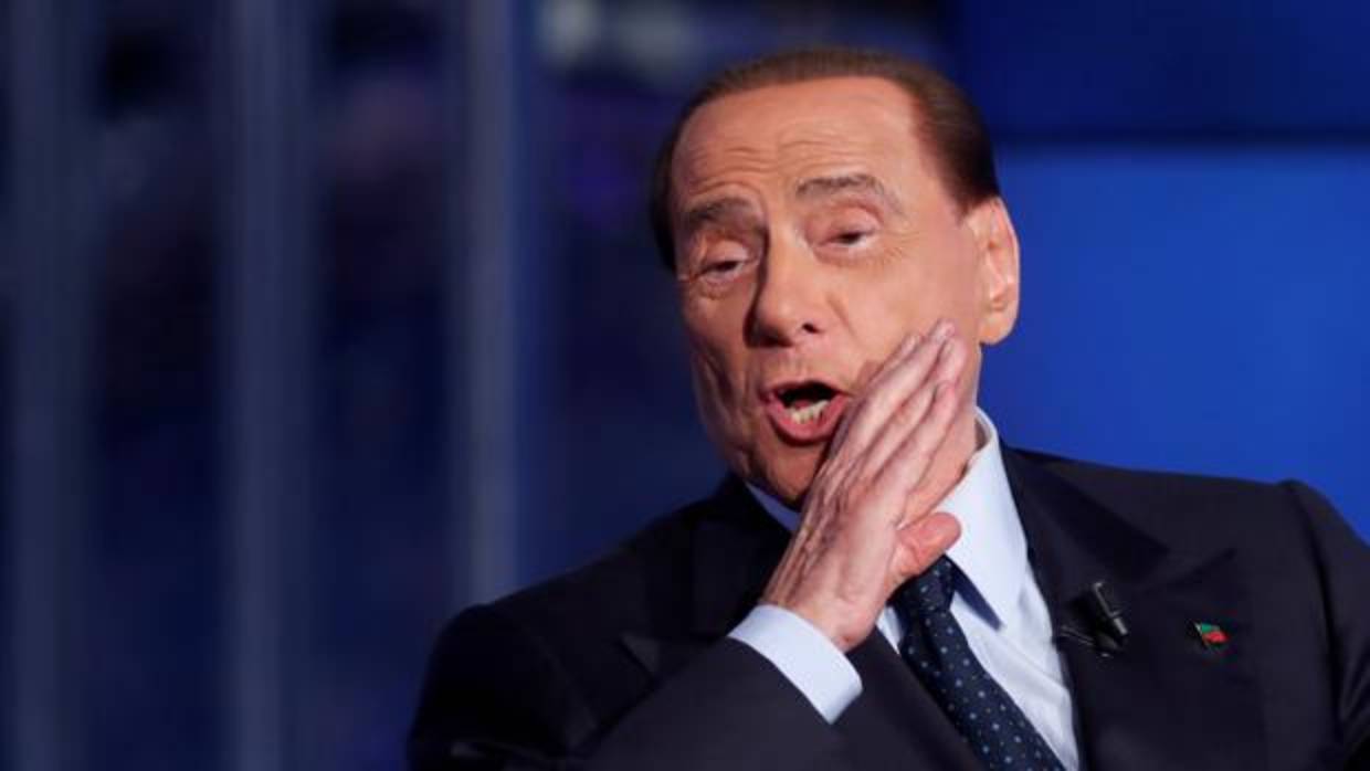 El ex primer ministro Silvio Berlusconi, durante un programa de televisión