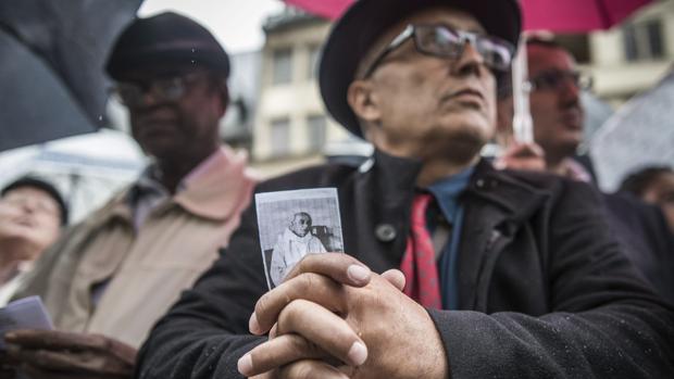 Francia investiga si se encubrió que se pudo impedir el atentado de la iglesia de Saint Etienne du Rouvray