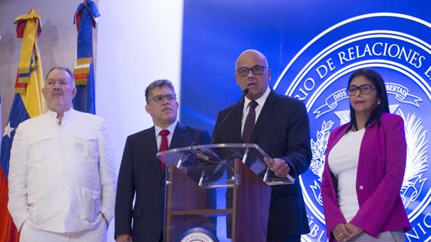 El Gobierno y la oposición venezolana retoman las negociaciones en República Dominicana este sábado