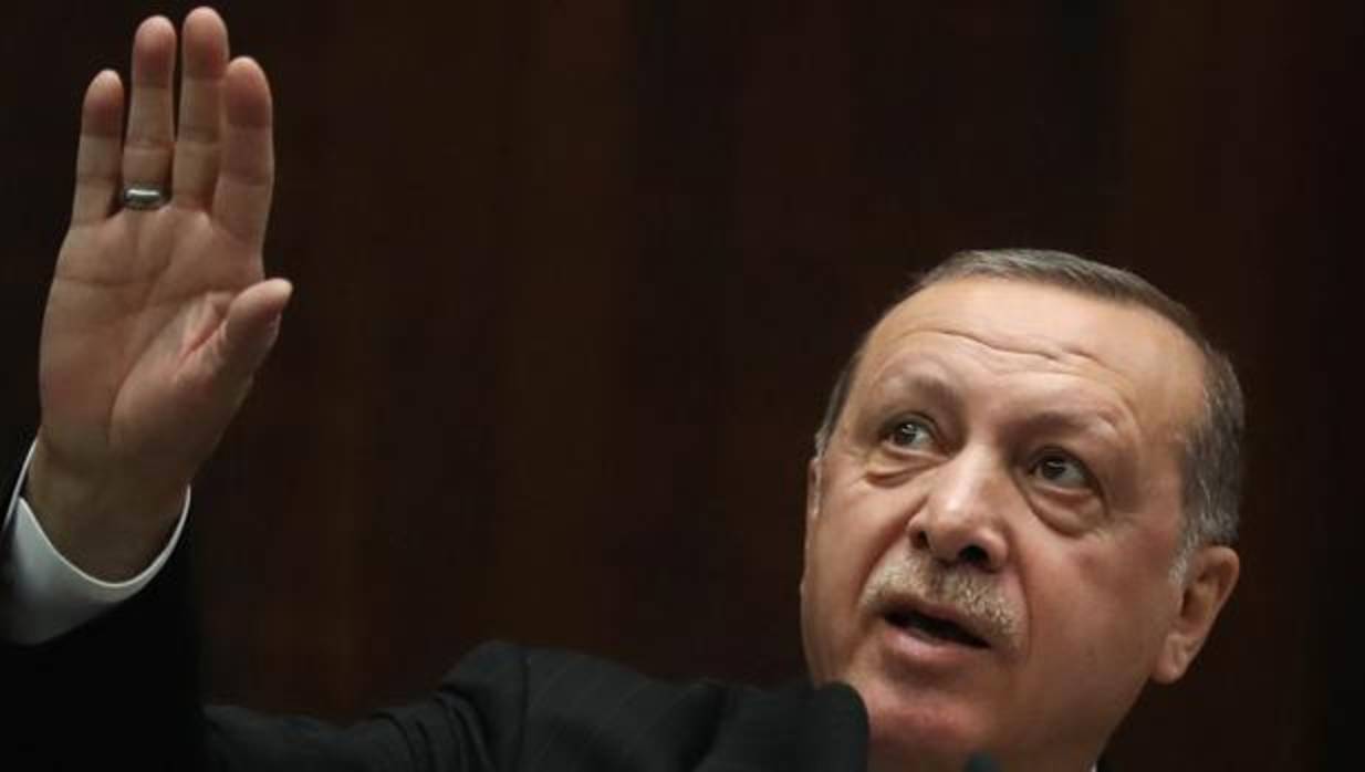 El presidente Erdogan, ayer, durante una reunión de su partido en la Gran Asamblea Nacional de Turquía,