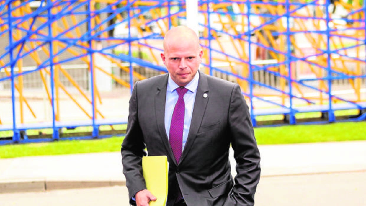 Desalojan el despacho de Theo Francken por alerta de ántrax