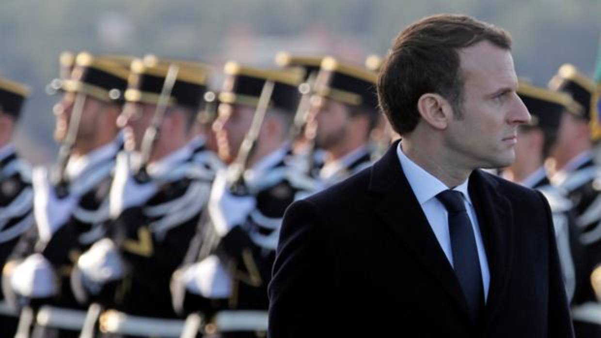 Macron confirma que restablecerá el servicio militar obligatorio en Francia