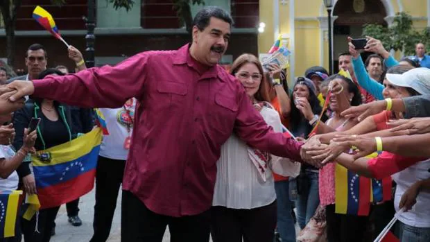 Maduro ya tiene eslogan para la campaña de las presidenciales: «Juntos podemos más»