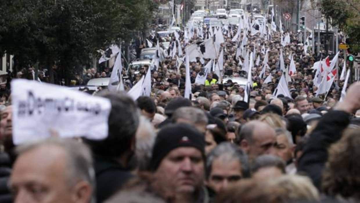 Nacionalistas corsos en Ajjaccio durante la manifestación