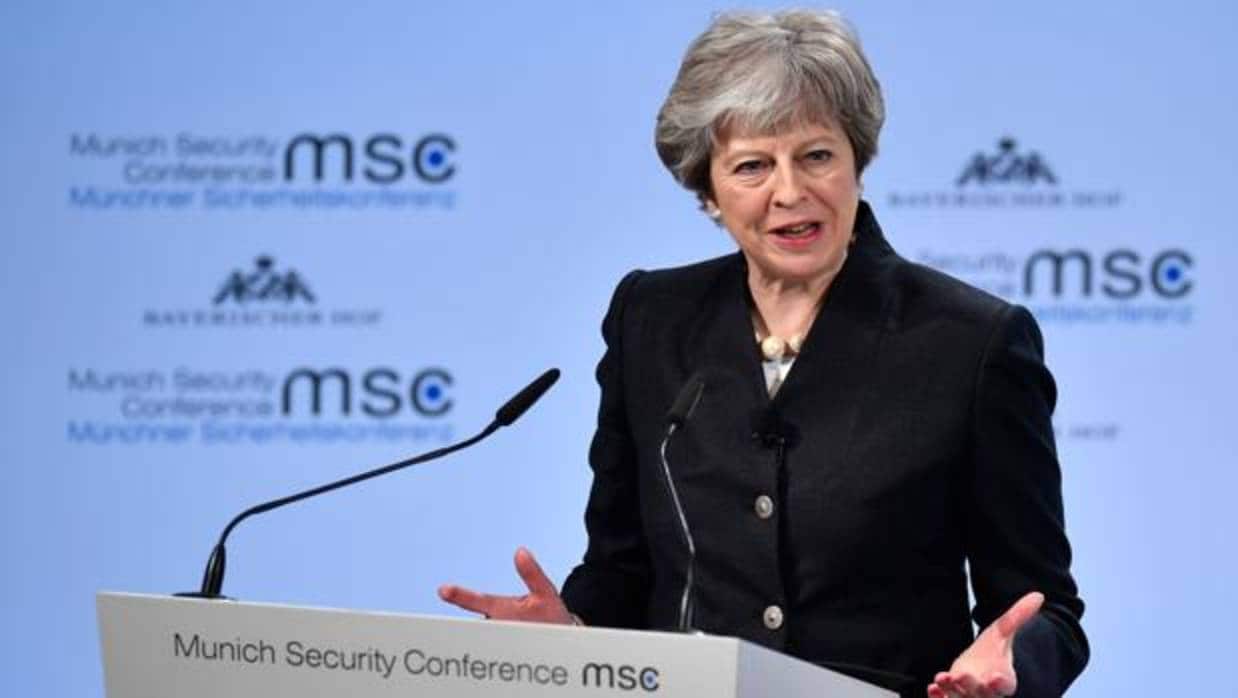 La primera ministra británica, Theresa May, en un discurso que ha dado hoy en la Conferenciad de Seguridad de Múnich, Alemania