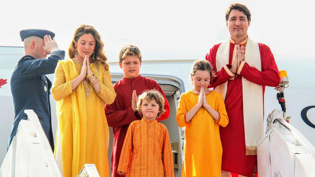 Trudeau ridiculiza su calculada imagen tras imitar el «del pita del» en su visita a la India