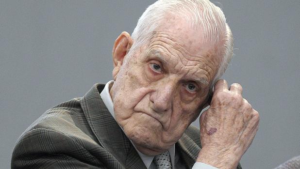 Muere Reynaldo Bignone, el último de la larga lista de dictadores argentinos