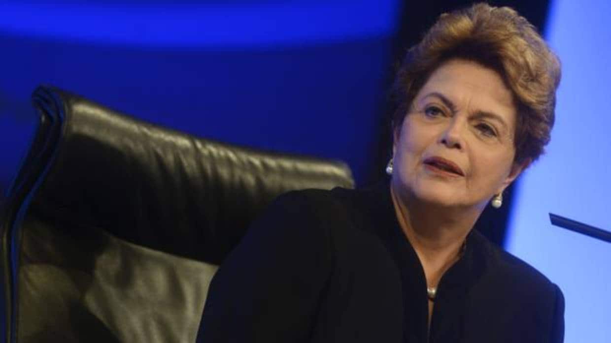 La expresidenta brasileña, Dilma Rousseff, durante su conferencia este martes en la Casa de América, en Madrid