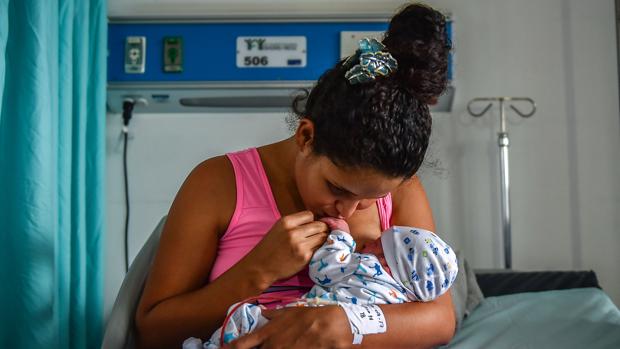 Recurren a medicinas para mascotas ante la escasez en Venezuela