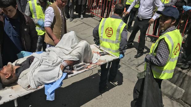 Un atentado en Kabul deja más de 60 muertos y 120 heridos