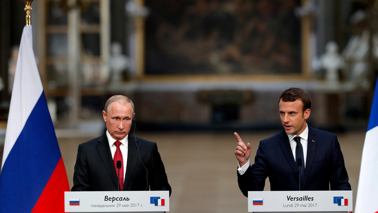 Macron defiende ante Putin la legitimidad del ataque en Siria