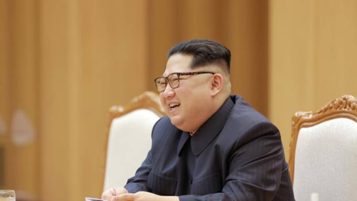 Kim Jong-un recibe al ministro de Exteriores chino en Corea del Norte