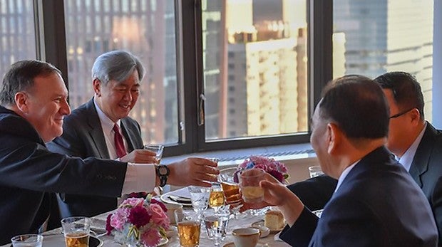 La mano derecha de Kim Jong-un se reúne con Pompeo para preparar la gran cumbre