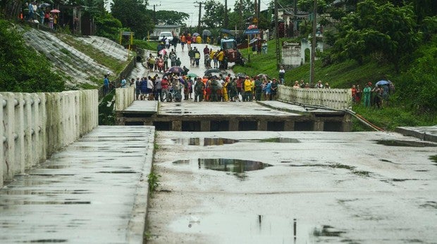 Venezuela se indigna por el envío de comida a Cuba