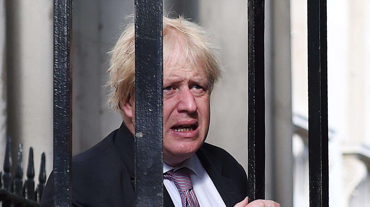 El ministro británico de Exteriores, Boris Johnson, a su llegada a Downing Street