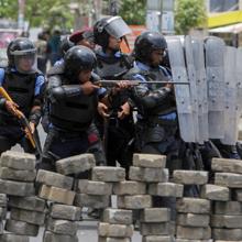 Daniel Ortega resiste tres meses de protesta en Nicaragua gracias a la represión