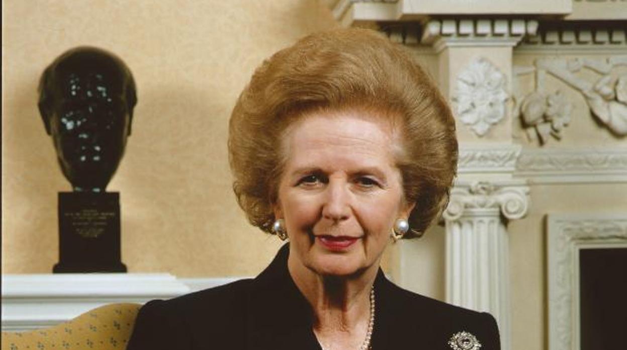 Margaret Thatcher, en su vivienda en 1995