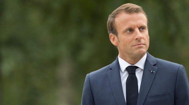 Macron se erige líder de una Europa favorable a la inmigración