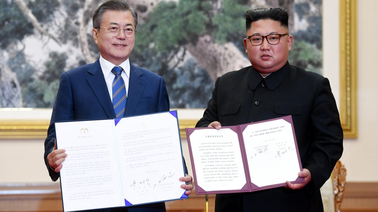 Moon Jae-in y Kim Jong-un