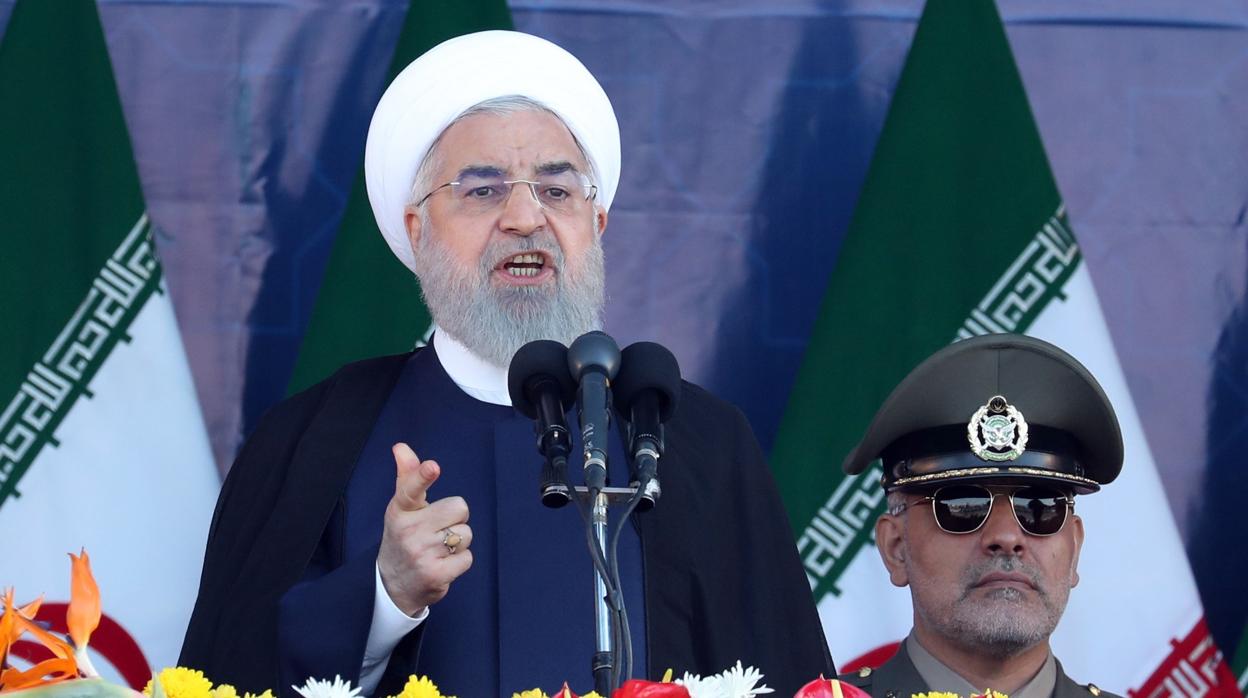 Rohani acusa a Estados Unidos de querer desestabilizar el país tras el atentado contra un desfile militar