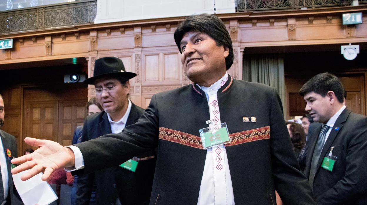 El presidente de Bolivia, Evo Morales, hoy en la sede de la Corte Internacional de Justicia