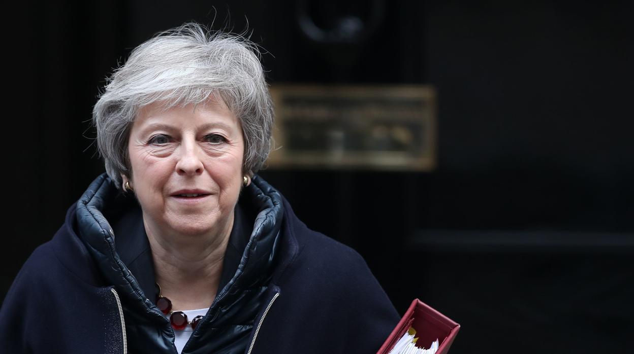 La primera ministra británica, Theresa May, da un discurso en la conferencia anual de la Confederación de la Industria Británica