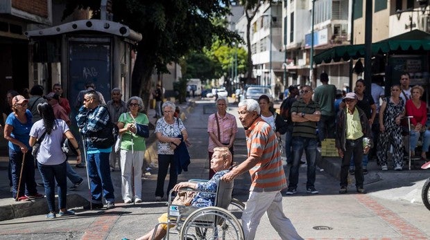 Los jubilados venezolanos protestan por el impago de sus pensiones