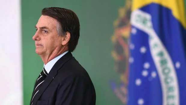 El Gobierno de Bolsonaro destituirá a los funcionarios con ideas «socialistas» o «comunistas»