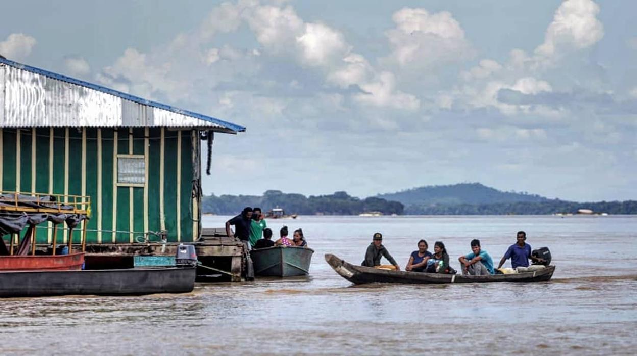 Frontera en el río Atabapo