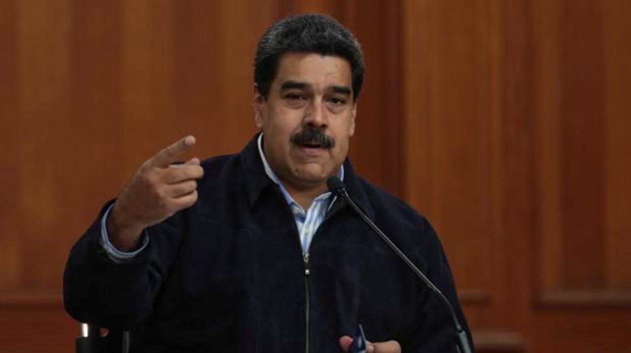 Maduro valora huir a países árabes o del este de Europa